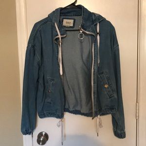 Forever 21 90s hooded Jean jacket